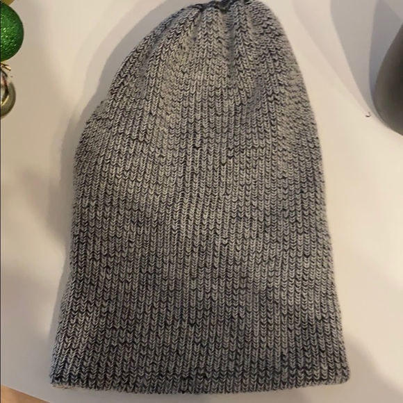 Wool grey slouchy beanie - Picture 1 of 2